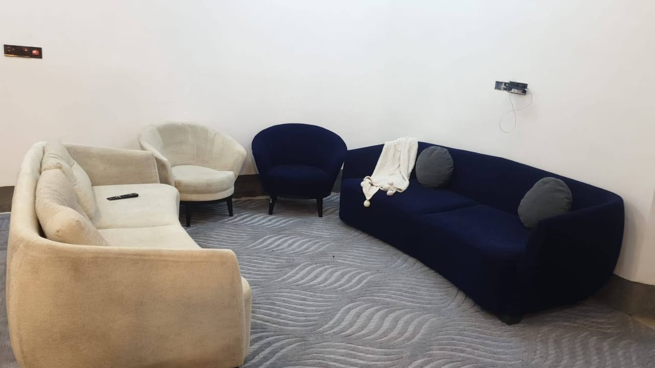 تخم اسفنج طبي قماش خاولي
بل اصل سعره مليون و500
قيم وخذه
*********** بغداد
