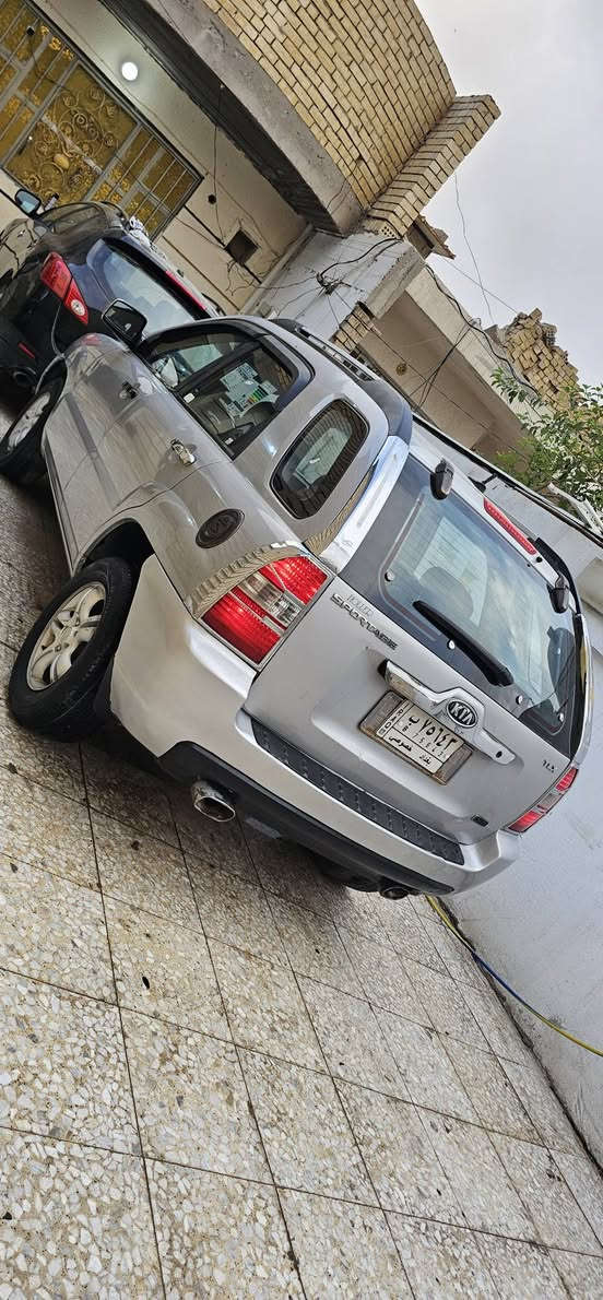 كيه سبورتج  وارد امريكي ضرر جالملغ خلفي
محرك 2700 مكينه او كير مكفولات 
تبريد ثلج تخم تاير نضيف سعر 85
  صدر خلفي امامي نضيف تحكم مري كهرباء 
رقم بغداد تحويل ثاني يوم
مكاني بغداد مدينه الصدر ***********
