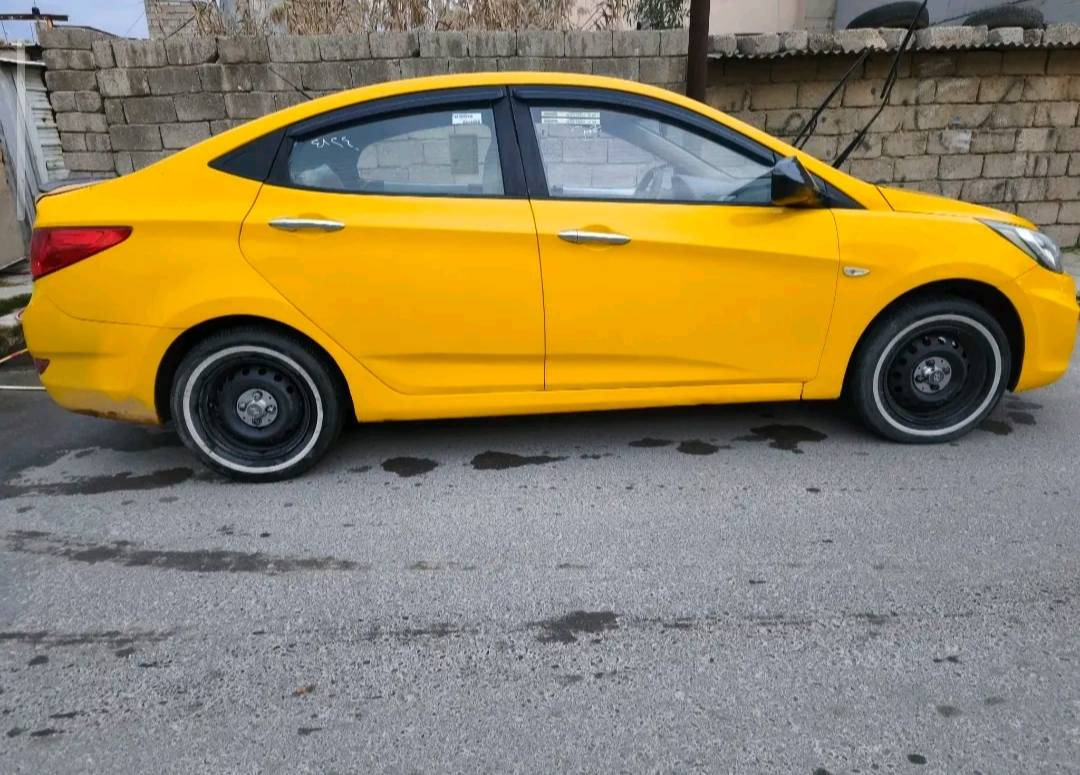 اكسنت موديل 2012 كير عُاَدّيَےّ 
وارد كوري
مكينه وكير شرط
بدون ضرر
مصلح بيها دوسات بس
 كابون بيها وشرط التحويل
سعر 85وبيها مجال 
***********
الرقم بي واتساب
