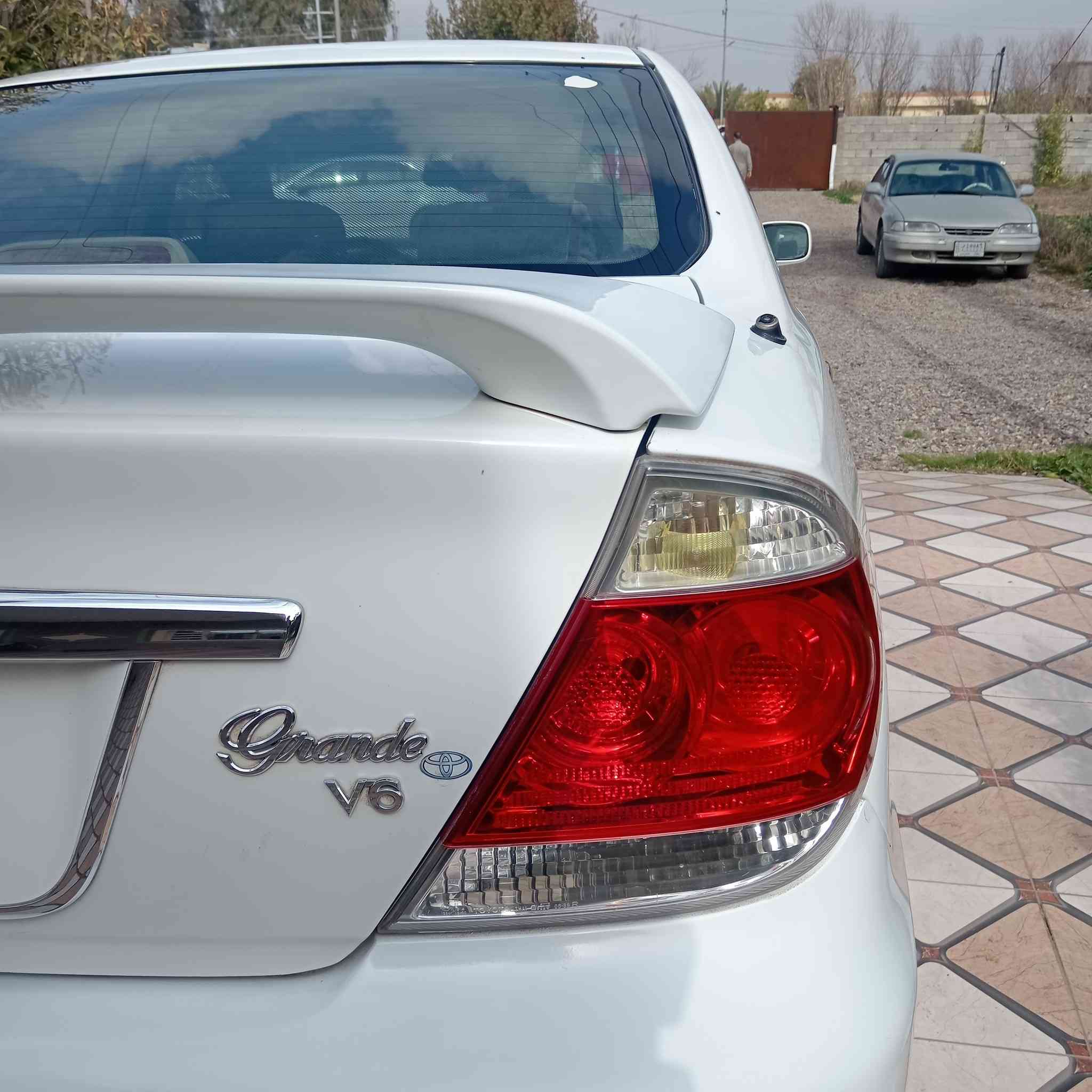 السلام عليكم للبيع تامري 2006 سياره جديده وخير من الله سياره فاله عامه سياره مال جني  محرك سته سياره تفارق محرك جديد دير جديد سياره جديده بمعنى الكلمه السياره صلاح الدين قضاء بلد الاستفسار السياره على هذا الرقم ***********
