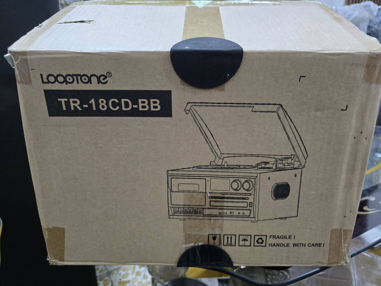 قطعه جديدة بنايلون Loop Tone 
بلوتوث كاسيت راديو كلشي بي من موصفات


**إذا كنت صاحب هذا الإعلان وتريد حذفه لأي سبب، رجاءا أرسل رسالة إلى الدعم الفني**