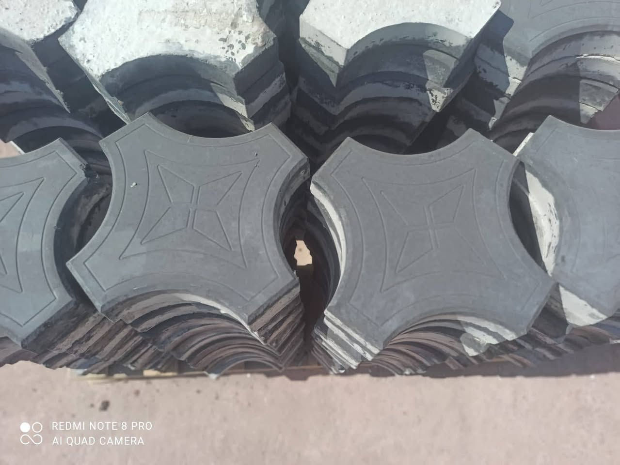 السلام عليكم ورحمة الله وبركاته
كاشي مكبس أوتماتيك  جلايه حديثه  ماء حلو 
  قياس الكاشي  40×40 .   
كاشي درجه والى عراقي حسب اللون السعر موزاييك سعر المتر 7ونص

متوفر جميع اللوان .    
 
 كاشي درجه والى سمنت تركي  
كاشي مرمر مطعم سعر المتر،  11ونص واصل البيت  / يوجد كاشي 30×30 يوجد كل أنواع المقرنص  ويوجد لدينا أشتايكر 80×80 
40×40 
80/40  
يوجد لدينا بايات/ سندانات حدائق /لاينات حدائق /التواصل معنا👈🏻  الماسنجر /واتساب /رقم الهاتف👈🏻 ***********/
