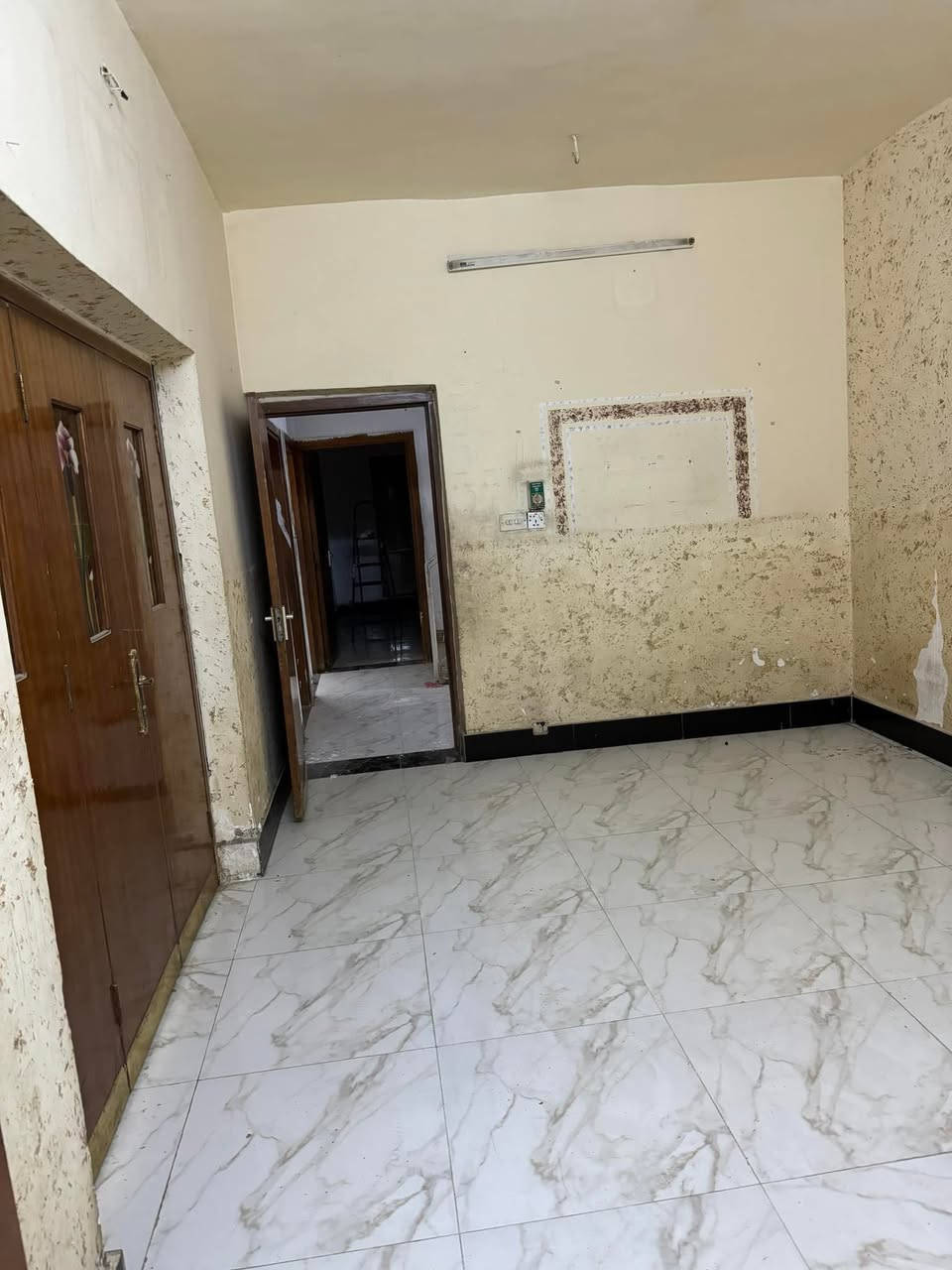 عقار للايجار  طابقين في محيزم قرب مدرسه الاقدام
المساحــــــة //220

الطابق الاول 

كراج + حديقه ،غرفتين ،ومطبخ ،وصاله ،وكندور وصحيات 

الطابق الثاني 

غرفتين ،صحيات ،

للاستفسار عبر الارقام اوً مراسله الصفحه 

       

 🏛#مــكــتــــب_الــخــضــراء_لـلــعــقــار 🏛

                   #لمن_لديه_رغبه_في

⭕️عرض عقار او قطع 

⭕️للبيع بواسطه اعلانات مموله مدفوعه ثمن وتصوير عقارات مجانا 

⭕️مراسله البيج او الاتصال عبر الارقام 

  

   #الموقع ⬇️

مقابل مستوصف حي الامام 

علي ***********📞

 علي ***********
