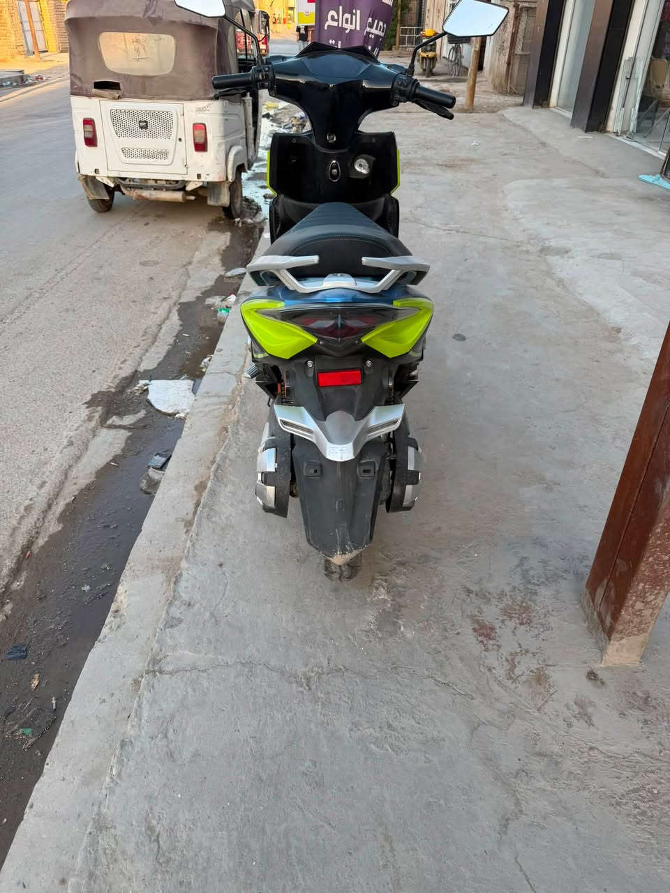 السلام عليكم
دراجه شحن Lima flash SPORT 2025

3 نمر +R 

2 بصمه /2 سويج 

نضافه 95/100

الدراجه مناقصهه شي كامله مكمله

 السعر 750 وبيهه مجال بسيط

العنوان بغداد العبيدي 

***********
