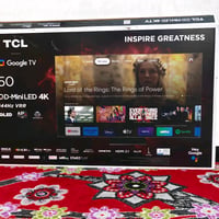 تلفزيون tcl c755 حجم 50 mnlid النظافة 100% ريمونتات ثنين قاعدة وسطية م...