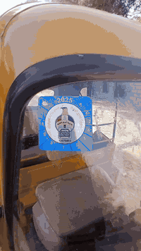 تكتك للبيع ٢١شهر١٢رقم واسط لوحات نكليزي مكاني واسط الكوت السعر ٦٥٠٠وبيها مجال عيد النشر بسبب الوعود الكاذبه  لاتسالني عن الدراجه شبيها تجفيت عام  صار يومين مكفوله وكشره من الضربه والمعجون {***********} الخاص مغلق
