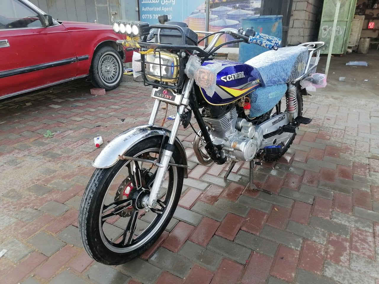 السلام عليكم
سيفان 23للبيع الاصلي  باب اول0.1 نضافه فول»»» 
نشاط فول 🔥
طيران ✈️
محرك كيرشرط  نعومه فول»»»» 
كهربائيات كلها شغاله درع امامي نشرات»»» 
درع دشبول موطور مال جناي مامتعوب»»»» 
ملاحضه........ 
رجاءءء الموشراي لاتكسر بحلال ناس كلشي»»» 
 موجود بل سوك. 
السعر 450 وبي مجال بيع مستعجل 
الاتصال ***********««««
             ***********««««
المكان بيجي.
