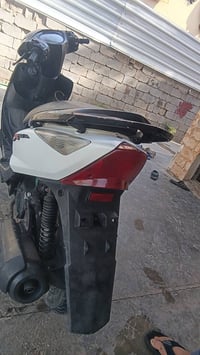 ثعلب للبيع مزود مكينه 58.5 كلجات رياضي كهربائيات شغاله  السعر 300  078...