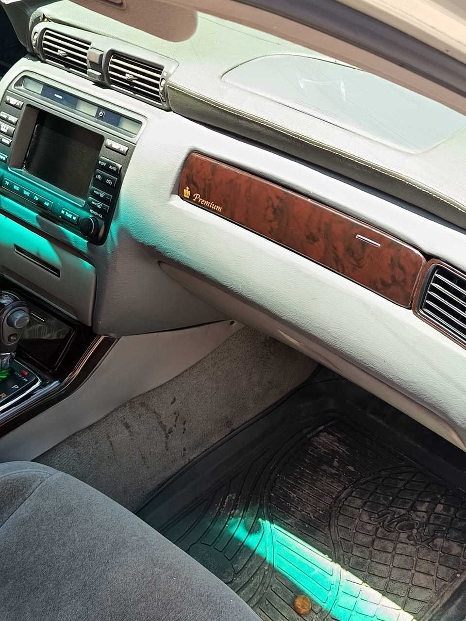 ملكه فول مواصفات كرستال اصل 3دكم مكينه ديفور جبير حداديه كير مكينه جاهزات تبريد ثلج 4كشنات كهرباء برده خلفيه ستيرن كهرباء متومه شمالي انكليزي لسعر 31وبيه مجال مكان سياره قضاء لشطره استفسار اكثر اتصل***********
