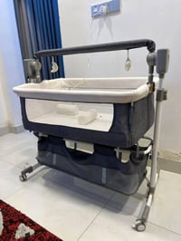 سرير هزاز • نضافة ٩٩ • جهاز الهزاز معطل