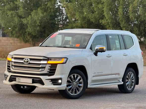 سلام عليكم 
 لاندكروز 2024 LIMITED VX
لمتد SAS توين تيربو. ضمان  
فول مواصفات للاخير    
٤ كامرات 
خزن ميموري
جميع الكشنات كهرباء 
جنطه شفط 
رادار خلفي 
حساس امامي خلفي 
جلد شاحن 
كشنات تدفئه تبريد 
ستيرن كهرباء 
مري شفط 
٥ بصمات
٣ شاشات تطبيق 
توقف ذاتي 
١٩ سماعه سيستم jBL
ماشيا 20 الًف 
باقي المواصفات معروفه 
السعر 810 بي مجال 
للاستفسار
***********
*********** بغداد
