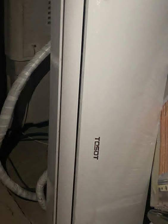 اسلام عليكم سبلت طن ونص للبيع جديد ستعمال شهرين بس سعر ٥٥٠مكاني بغداد شارع عدن يم سوك شلال ***********
