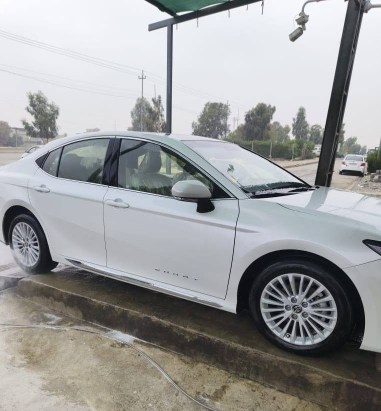 كاميري موديل 2025 بانزين
سيارة جديدة ماشيه 11 كفاله عامه 
محرك كير واير بشرط مامفتوح 
سيارة حيل نظيفة كلشي عل بلاد جديد 
سنوية هزة كلشي جديد مدفوع لـ
باسمي السنوية بشرط تحويل وغرامـة
سيارة مابيـها دينار مصرف كامل من كل نواحي

رقم الموبايل***********
