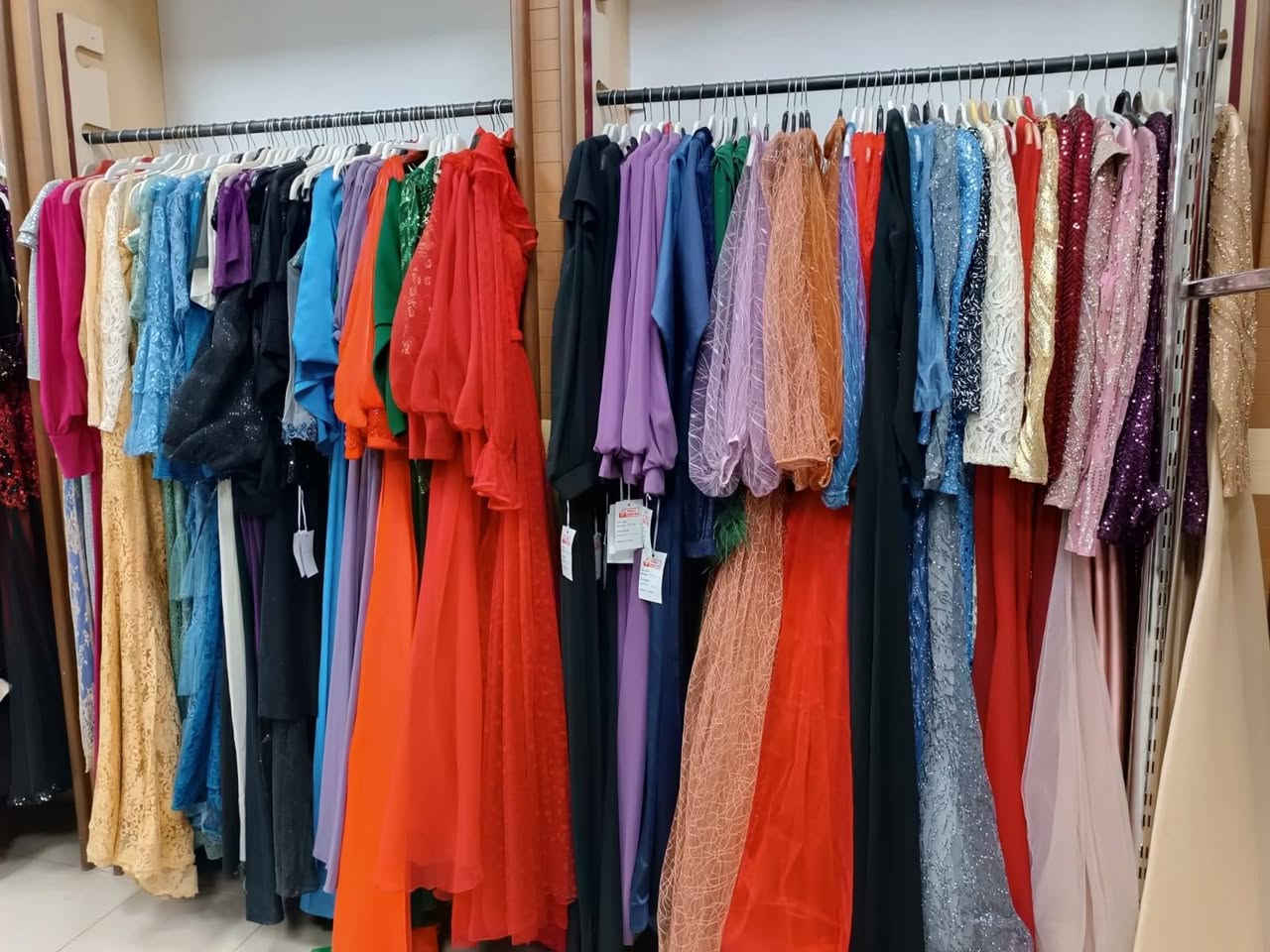 شروة محل نسائي العدد 1600 قطعة السعر 5$ 🔥🔥
https://t.me/+xvLKmid7JbBjZGY0

مجموعة الشروات على الواتس اب 🪀👇
https://chat.whatsapp.com/CKS3WoKK2X3D5YevOik4Nc


**إذا كنت صاحب هذا الإعلان وتريد حذفه لأي سبب، رجاءا أرسل رسالة إلى الدعم الفني**