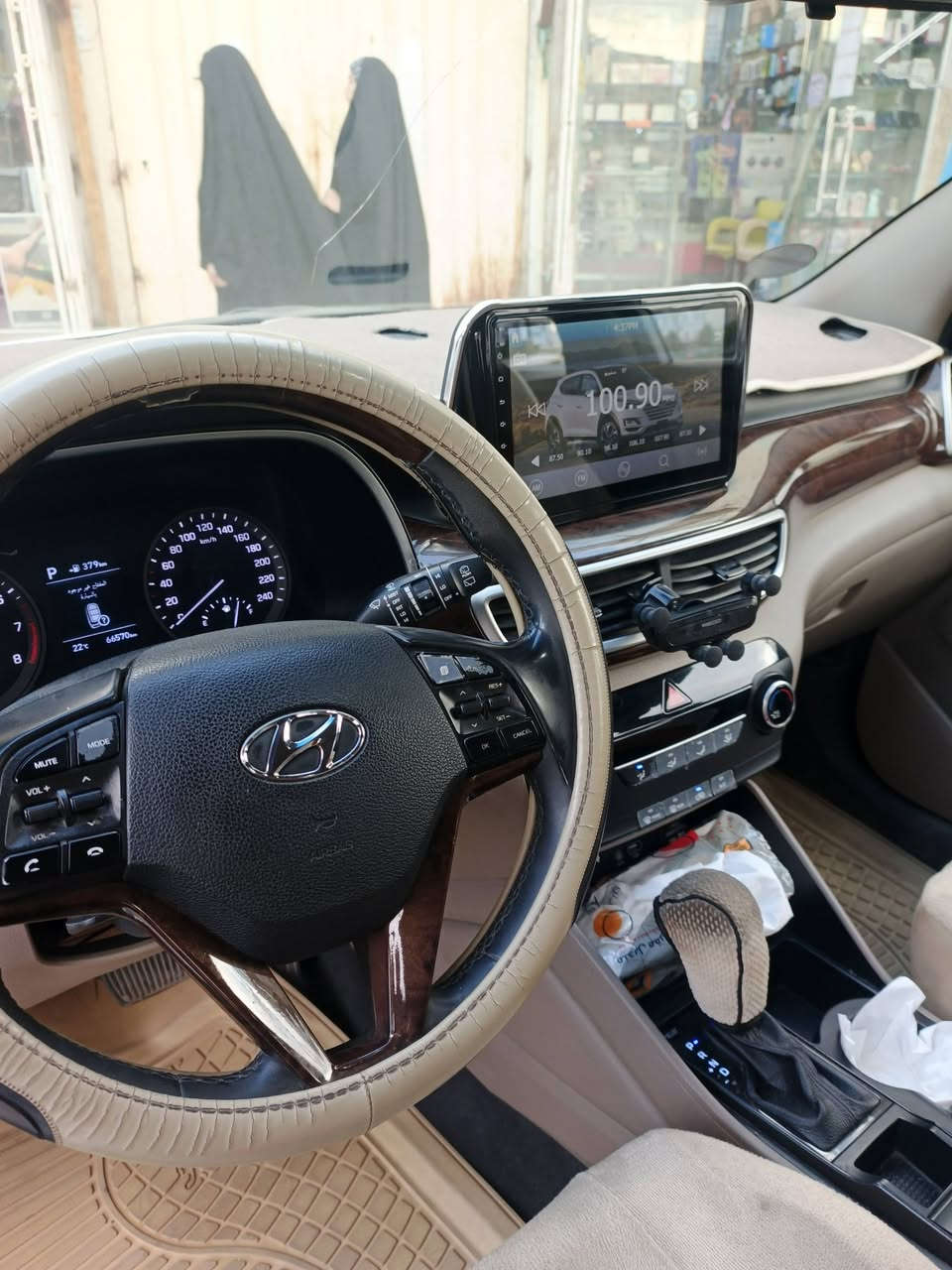 سيارة توسان خليجي ٢٠٢٠
رقم بغداد بأسمي تواجد السيارة في كربلاء سنويه لغاية ٢٩
ماشيه ٦٢ فول مواصفات
١/١  سعر ٢٢٠مجال
*********** /***********
