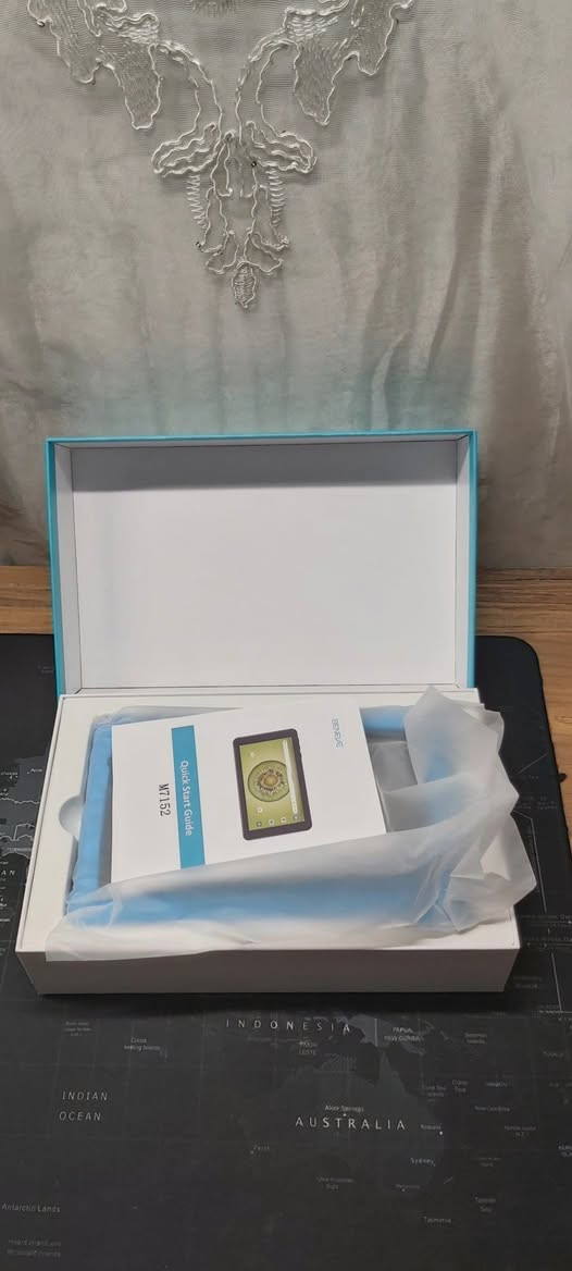 السلام عليكم
أيباد جديد بالكرتون مامستخدم كامل الملحقات


**إذا كنت صاحب هذا الإعلان وتريد حذفه لأي سبب، رجاءا أرسل رسالة إلى الدعم الفني**