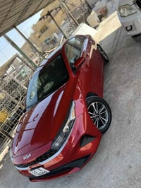 للبيع فورتي. موديل 24 وارد حادثه موضح بلمنشور فقط خلفي بجم كبس  ماشيه....