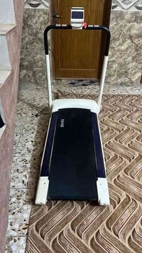 للبيع جهاز جري ماركة OVICX السعر 200 الف -- للتواصل  رقمي 07813623865