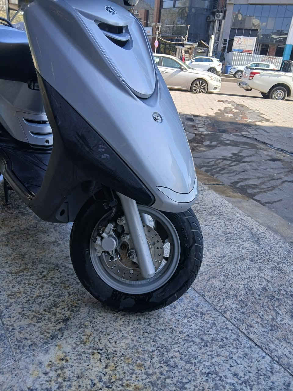 سلام عليكم
دراجة اكزز تريت جديدة و مكفولة كفالة عامة ماشية ١٥ الف مكاني بغداد سعرها النهائي ١٠ ونص قفل
للاستفسار ***********
