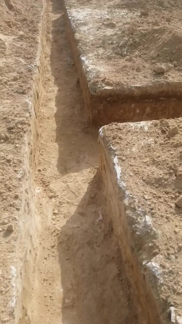 السلام عليكم اشتغل اساسات حفره أبي ماي بلاليع اي شخص يريدني بلخدمه 
يتصل على الرقم ***********
