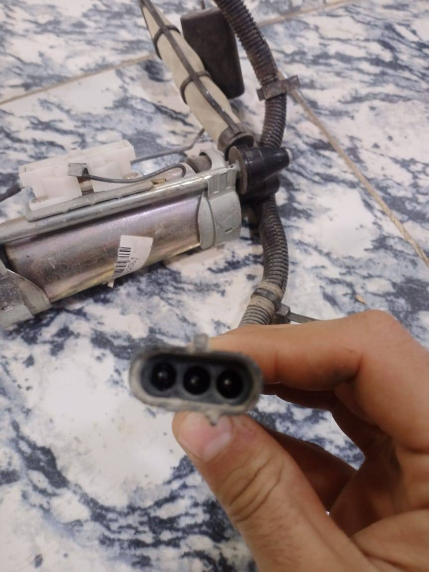 سلام عليكم عبوات جيب شيروكي اصلي مريكي  يتوفر جملة وة مفرد سعر القطعة20الف يوجد توصيل كافت العراق رقم ***********
