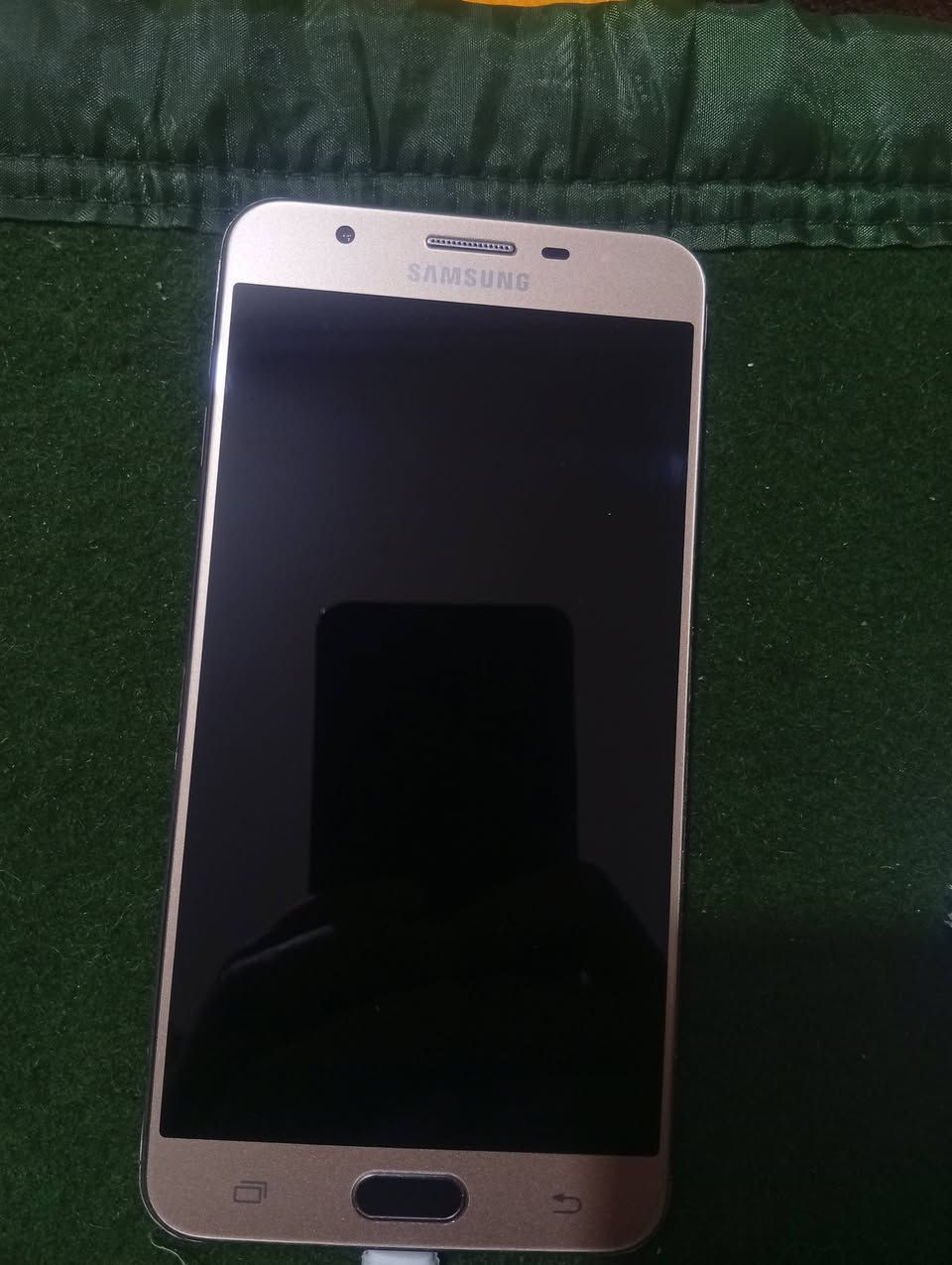 للبيع جي7 برايم2 جهاز حلو كلشي شغال بي  بس زلوغ بضهر سعر 50


**إذا كنت صاحب هذا الإعلان وتريد حذفه لأي سبب، رجاءا أرسل رسالة إلى الدعم الفني**