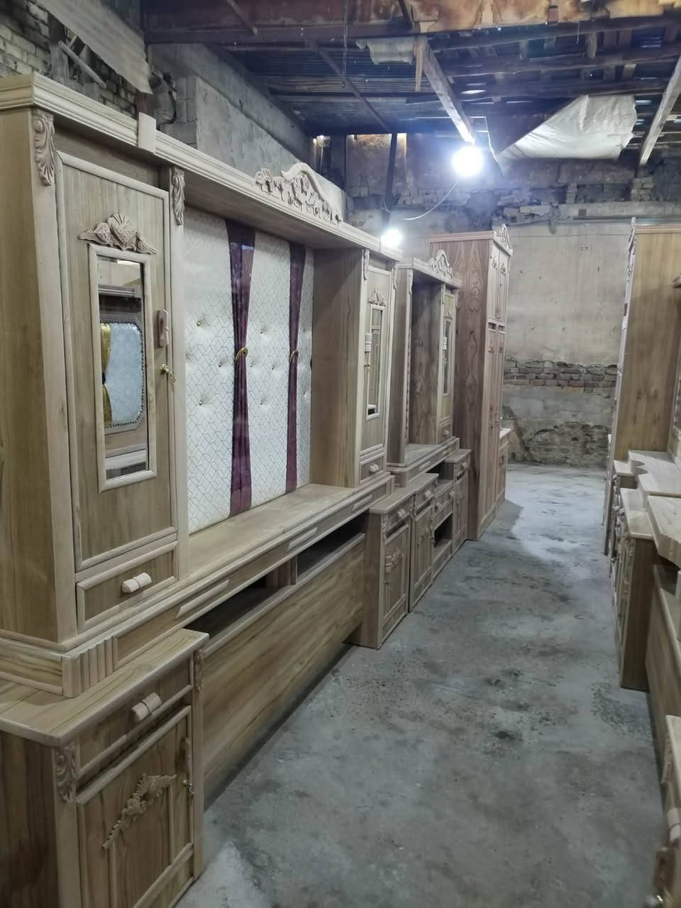 🛏 غرف نوم تزكام – درجة أولى
✔️ الخارج 5 ملم
✔️ الداخل 4 ملم
✔️ صاج متين + صبغ حراري ثابت 
✔️ جودة عالية وتشطيب أنيق
📞 للاستفسار تواصلوا ويانا 
🚚 توصيل متوفر كافة المحافظات


**إذا كنت صاحب هذا الإعلان وتريد حذفه لأي سبب، رجاءا أرسل رسالة إلى الدعم الفني**