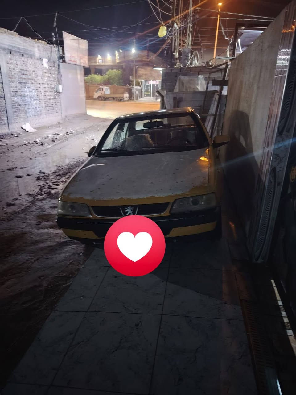 بيجو موديل 10 مقفوله من ضربه جير ومكينه خير من الله سعرها 18 وبيها مجال ***********
