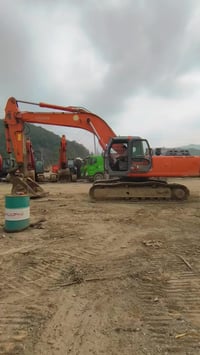 هيتاشي ٣٥٠-٦ • حفار • نظيف