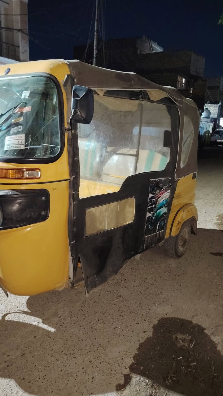 السلام عليكم تكتك ٢٠٢١ شهر ١١ رقم وسنويه تحويل ثاني يوم مكينه مجفته كشر تجي وتفحص سعر ٦٧٠٠ العنوان الشعب ***********
