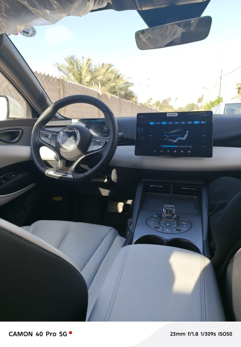 سلام عليكم سيل 6 فول بنراما شحنه 120 كيلو وهايبرد وبانزين كفاله عامه ماشيه 2000 لون سمنتي مميز سعر 165 بيها مجال قليل الشراي يتصل مكاني نجف ***********
