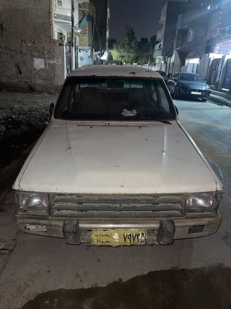السلام عليكم للبيع سيارة بيكم تويوتا موديل ١٩٨٨ كير محرك شغال للاستفسار خاص*********** مكان بغداد
