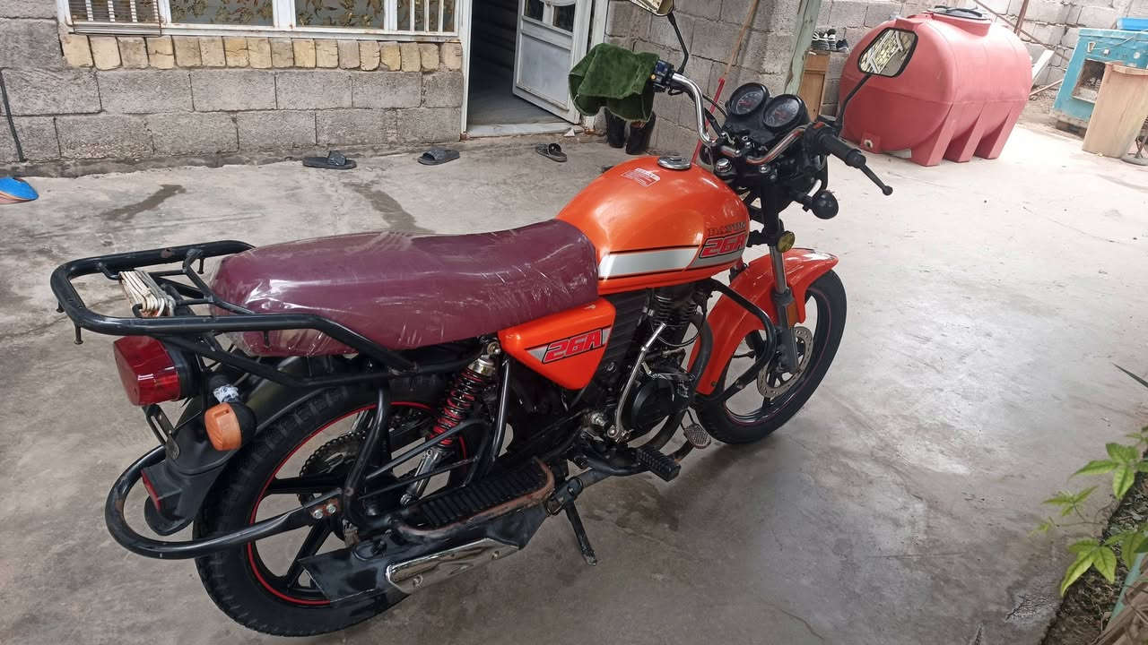 السلام عليكم
دايوان 22 خير من الله دراجه نضيفه وكهربائيات وعدادات كله شغاله السعر 1700 وبيه مجال مكاني النعمانيه 
***********
