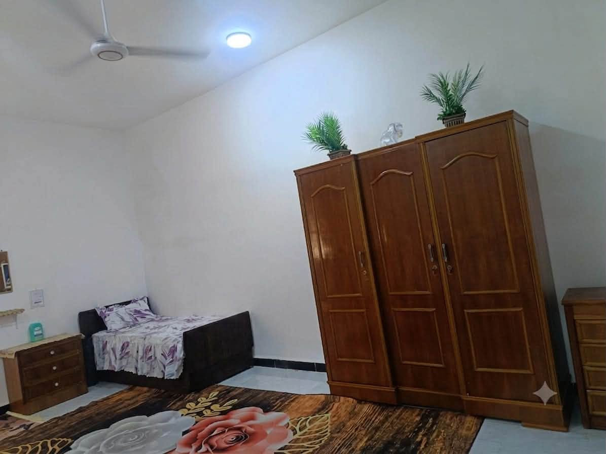 السلام عليكم 

🏠دار للبيع 🏠
منطقه حي الحكم  المساحه ١٣٠ م 
يتكون من براني وصاله ومجمع صحي عدد ٢ ومطبخ وغرفت نوم بناء حديث كونكريت مسلح 
للاستفسار الاتصال على الارقام او مراسلة الصفحه 

***********

ملاحظه مستعدون لاستقبال عروضكم من القطع والدور السكنيه ماعليكم سوى ارسال المعلومات إلى صفحة المكتب 

عنوان المكتب السماوه نهاية شارع الاسكان قرب كافترية كناري
