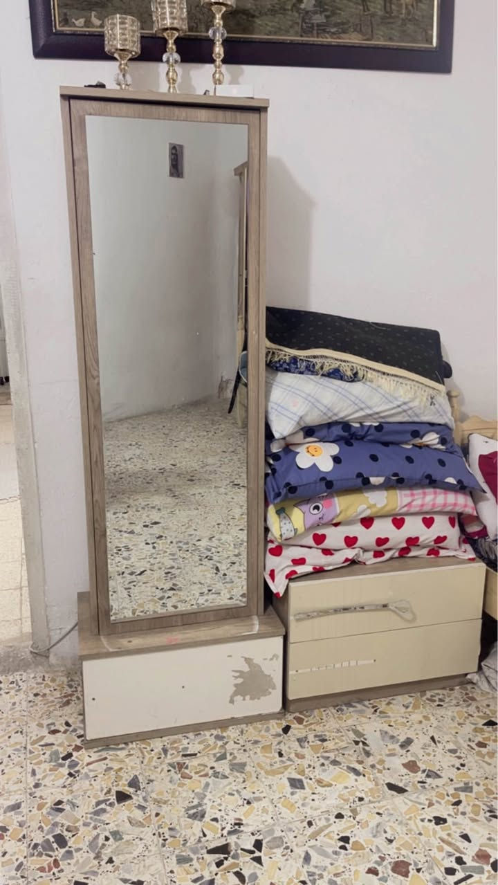 ‎اثاث منزل نظيفة غرفة نوم تركي مع تخم مع مجمدة مع مكنسة كهربائية‎ بغداد, العراق


**إذا كنت صاحب هذا الإعلان وتريد حذفه لأي سبب، رجاءا أرسل رسالة إلى الدعم الفني**