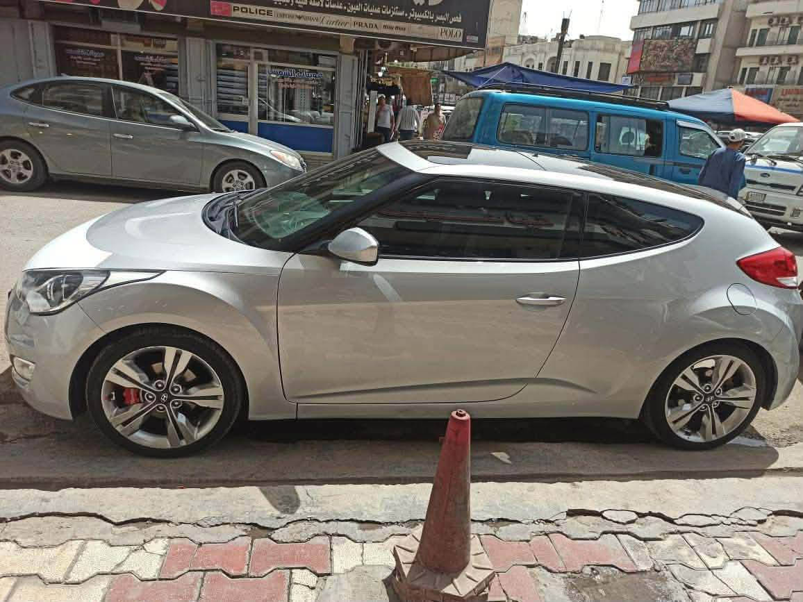 سلام عليكم***********  هونداي فولستر 2016 فول مواصفات مكفوله بدون صبغ بيه بارد بالخشم مالبنيد  فقط رقمه بغداد مشروع وطني رقم مميزز  سياره جديده ومال بيت اريد مراوس بسياره حلوه أو لبيع مكاني بغداد الدوره السعر 105 ترهم قصط حسب المقدمه غير متواجد فيس خابرني ودلل رقمه بغداد بسمي دولي جديد هزه جديده بغداد, العراق
