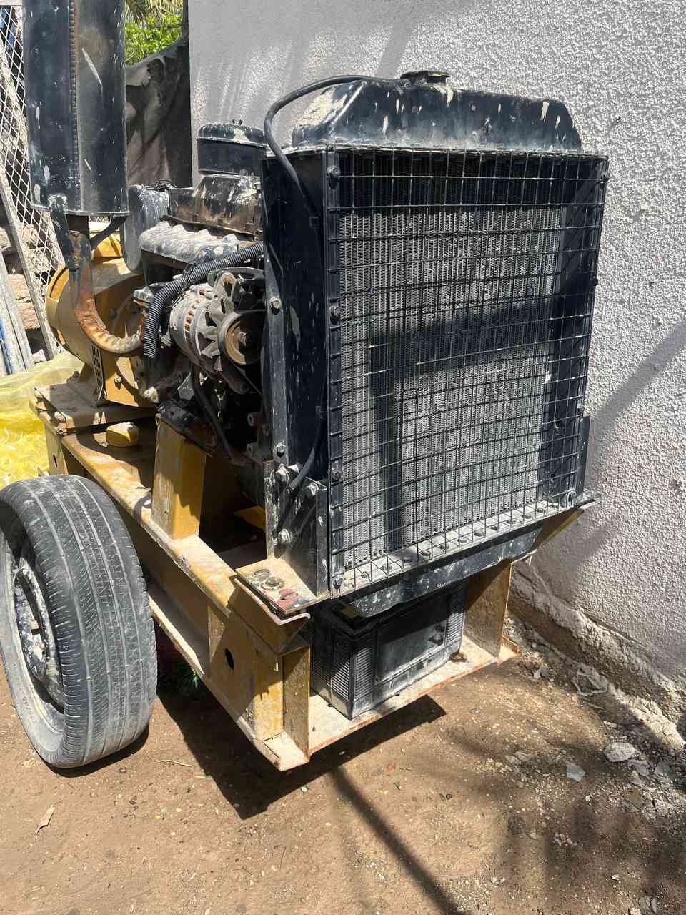 سلام عليكم
مولده كاز للبيع اخت الجديده امانة الله مابيه اي نقص

24kw
السعر 18 ورقه او بيه مجال امانه الله اني ماخذه اب 21ورقه بس مستعجل عل بيعته

للاستفسار متواجد عل نت أو ***********

مكاني حله
