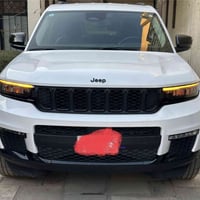 جيب گراند شيروكي لمتد بلاك ادشن فوول عدا الفتحة. VIP 2022  7 راكب سيار...