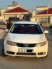 سلام علیکم  کیا سیراتو مودیل ٢٠١١ مواصفات ( ABS- مرایة شفت- مرایة أشار...