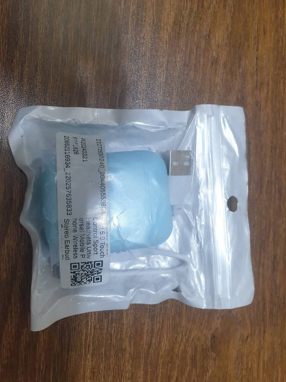 سماعات ابل اللون الازرق والابيض وتايبسي السودة الجلد لحك عليهن


**إذا كنت صاحب هذا الإعلان وتريد حذفه لأي سبب، رجاءا أرسل رسالة إلى الدعم الفني**