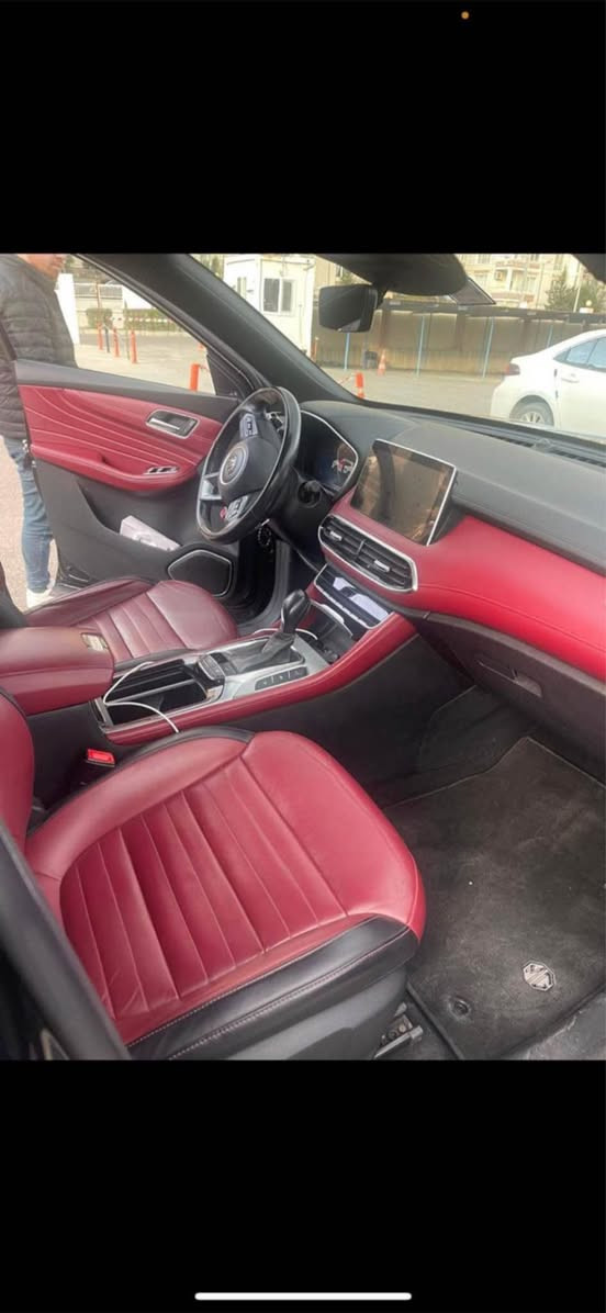 Mg hs 20 torbo 
موديل ٢٠٢١  
ماشي ٣٧ هزار 
سيارا مابيها ولا شي. رقم جيديد 
بي اسمي رقم هولير سعر ١٤٠ مجال دهوك, العراق


**إذا كنت صاحب هذا الإعلان وتريد حذفه لأي سبب، رجاءا أرسل رسالة إلى الدعم الفني**