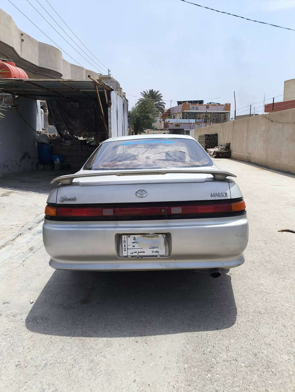 مارك 2 موديل 93 سنويه 27 رقم بغداد . ماعليه اي غرامه
سياره جناي . مصبوغة عام للجماليه بيه ملاحظات بسيطه 

منظومه تبريد شغاله وخير من الله فقط محتاجه غاز 

سعر 53 وبيه مجال شي بسيط حق نواقصه .عنوان ديالى المقدادية.

واتساب ***********
