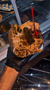 خان كومبير ♥️🫠 يتوفر سوشي ورق عنب للطلب. 07715714816