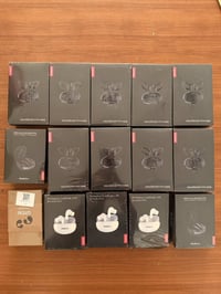 ايربود لينوفو • كبس شركة • ٢٤ قطعة