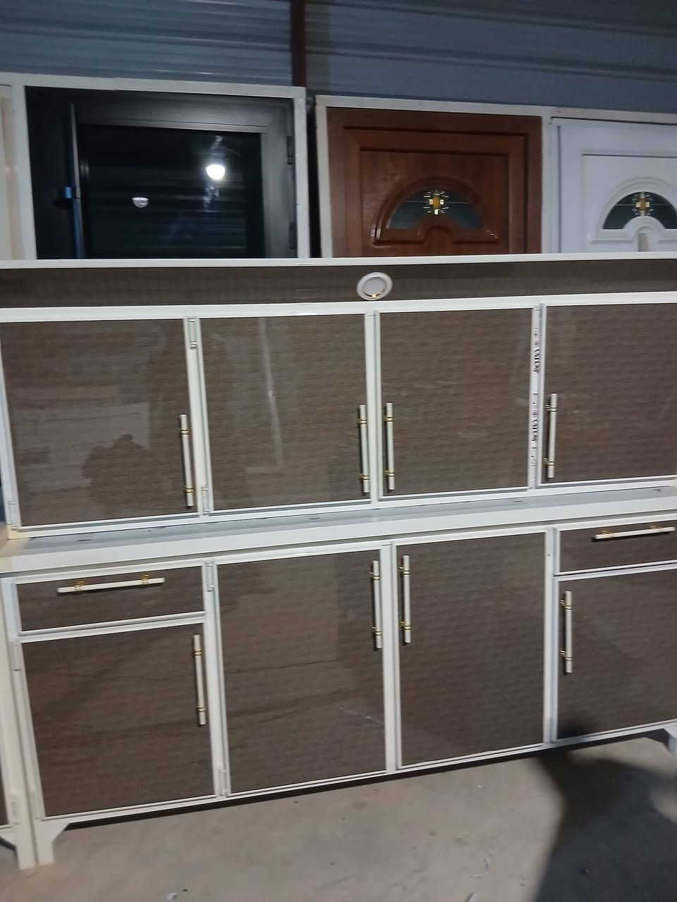 معمل الفهد اللالمنيوم وPVC 
أبواب 🚪 وشبابيك والقواطع 
بادارة مصطفى رحاب 
واتساب ***********
العنوان بغداد الراشدية منطقة البودالي
