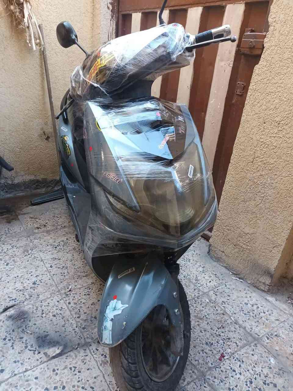 السلام عليكم دراجه شحن للبيع
٦بطاريات دراجه كلشي شغال ما بيه شي 
السرعه الحقيقي 80 السعر 500وبيه مجال الطيبين الي شراي يتواصل على الخاص


**إذا كنت صاحب هذا الإعلان وتريد حذفه لأي سبب، رجاءا أرسل رسالة إلى الدعم الفني**