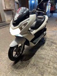 دراجه pcx ياباني جيل لول جديده مال رمبه نوزل خطين مكينه ناعمه ستان كهر...