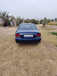 سوناتا وفود موديل؟ 2004بسمي رقم بغداد سعر 65?بيه مجال قليل 07723699389