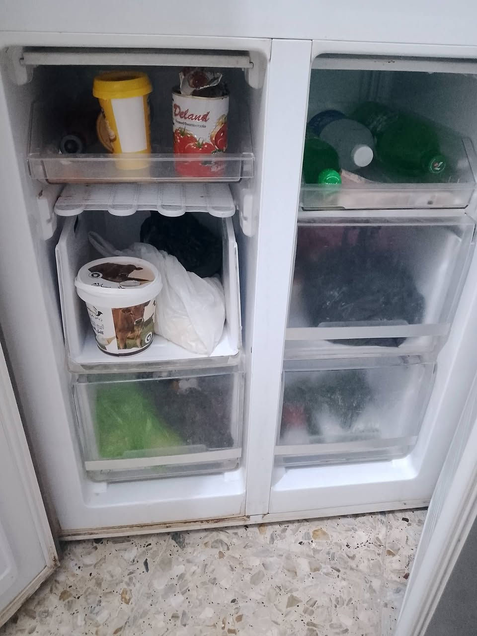 لونه الاصلي ماروني مجلدته بلون الكاونتر سبب لبيع جبيره ماعندي مكان سعرها 200 مدينه صدر


**إذا كنت صاحب هذا الإعلان وتريد حذفه لأي سبب، رجاءا أرسل رسالة إلى الدعم الفني**