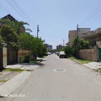 قطعة للبيع ١٢٥ متر واجهة ٥ متر مربع الضباط خلف شارع النخل شارع عريض وب...